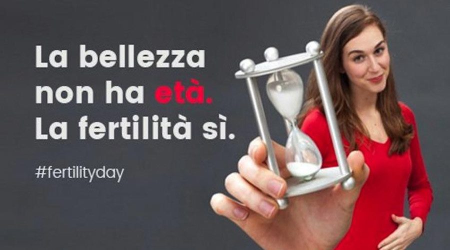 Advertisement for Fertility Day in Italy. Translation: Beauty has no age. Fertility does.