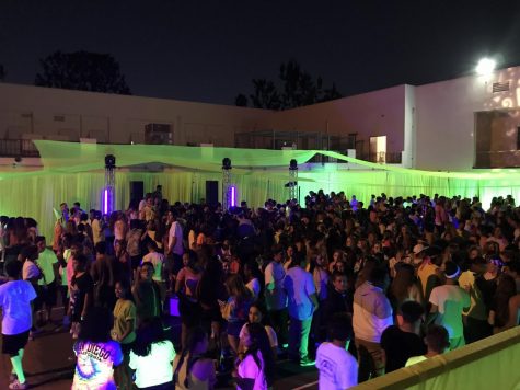Students wait for administration to resume the dance. Photo by Anna Sanchez.