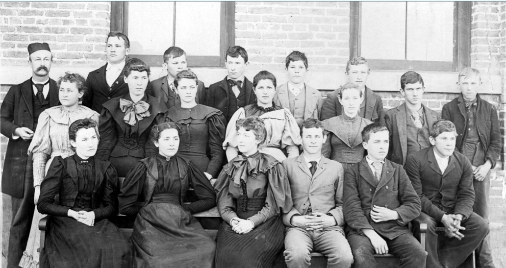 FUHS Class of 1895. Photo courtesy of the archives of the City of Fullerton.