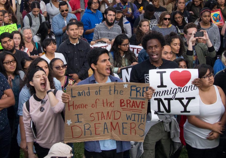 DACA Protest in Columbus Circle. Source: https://commons.wikimedia.org/wiki/File:DACA_protest_Columbus_Circle_(90537).jpg