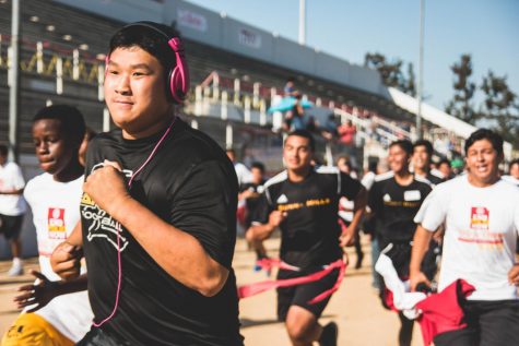 Participants jog to end Polio. Source: http://www.rotaryjogathon.com/