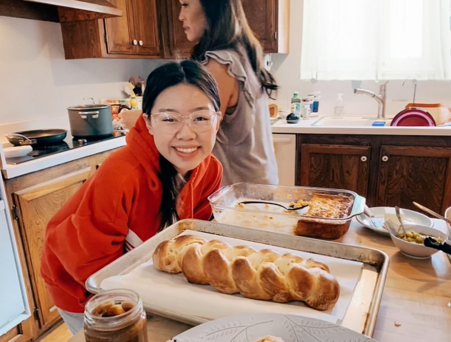 Senior+Kacey+Kimoto+made+Challah+bread+for+Christmas+2019.+Photo+courtesy+of+Kacey+Kimoto.+