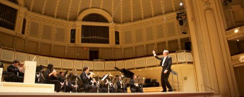 FUHS alum Larry Stoffel conducts the Cal State Northridge Wind Ensemble at the Chicago Symphony Hall.