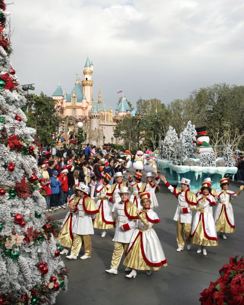 Andrea Oberlander was a parade dancer and friends with Princess Jasmine.