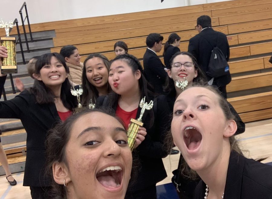 Angel Wang poses with Emily Ma, Kylee Gong, Lyn Ortega, Ria Shah, and Bella Oliver after the 2020 OCSL tournament. Angel received first place in both of her events. She was involved in the Speech and Debate program for her freshman and sophomore years.
