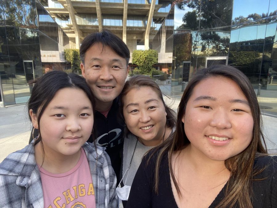 Kylee at a tour of UC San Diego with her parents and younger sister Caitlyn. Kylee will attend UC Berkeley next year.