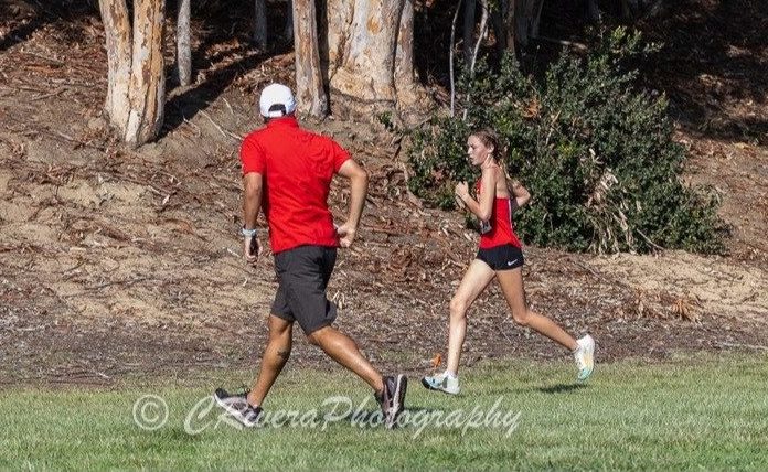 Junior Morgan McAndrew finished second for varsity girls at the Freeway League Cluster on Oct. 5. Photo courtesy of Carlos Rivera.