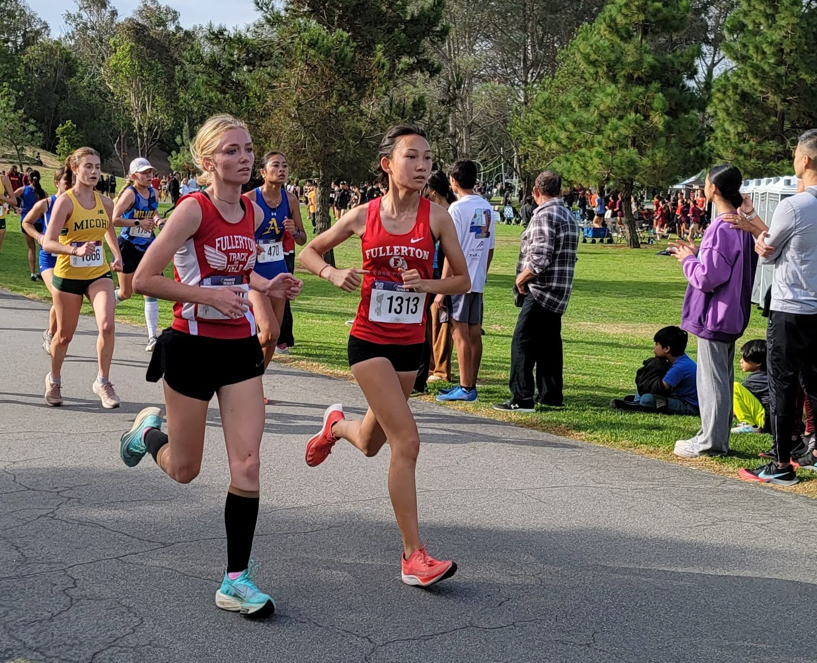Senior Reagan Glidewell (left) and sophomore Sofia Tabbal (right) pack run together. Glidewell sits in seventh (19:14) followed by Tabbal in eighth (19:33) on the all-time Fullerton record list in the 3-mile distance.