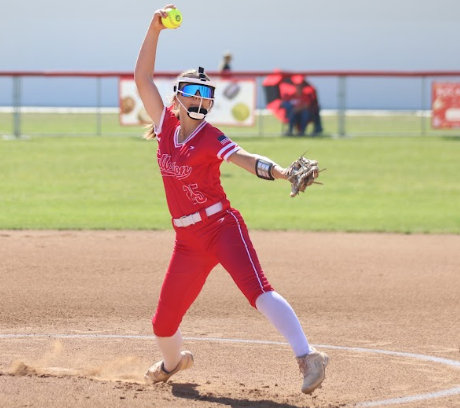 Sophmore Katelynn Mathews pitches the ball.